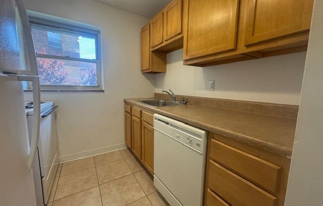 5731 Ellsworth Avenue