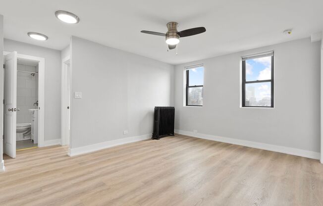 2 beds, 1 bath, 430 sqft, $2,175, Unit 6G