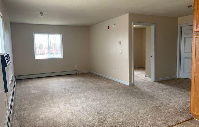 2 beds, 2 baths, $995, Unit 202