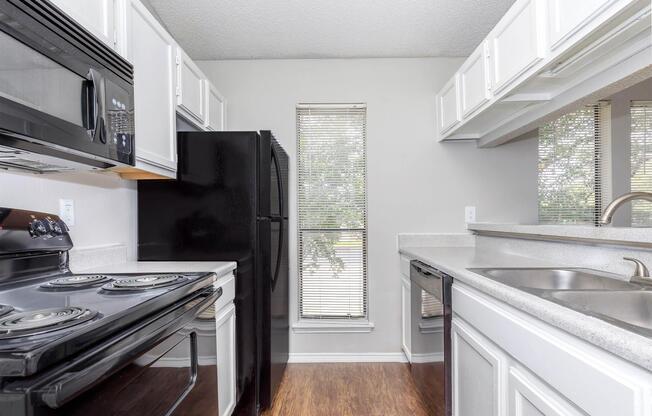 ALL-ELECTRIC KITCHEN