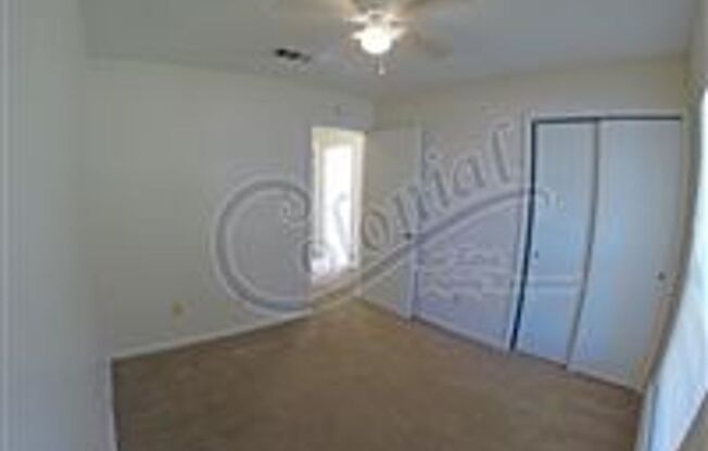 4 beds, 2 baths, $1,425