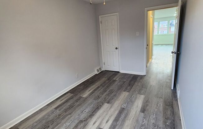 2 beds, 1 bath, 914 sqft, $1,500, Unit 1st Floor