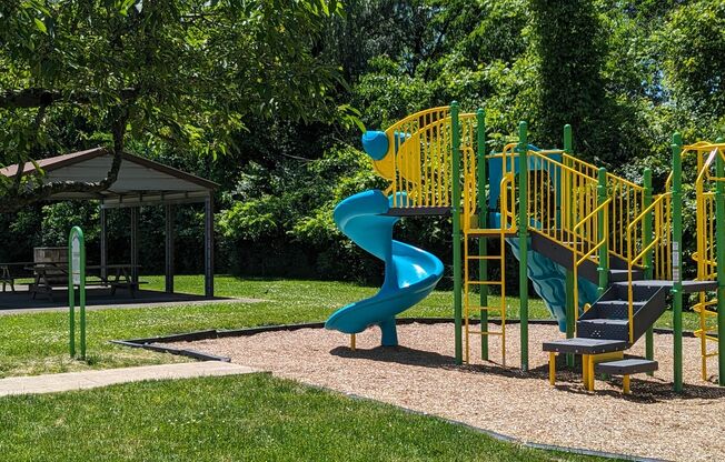 1 bed, 1 bath, 650 sqft, $965, Unit A17