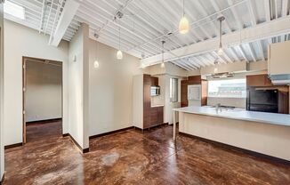 1 bed, 2 baths, $1,750, Unit 409