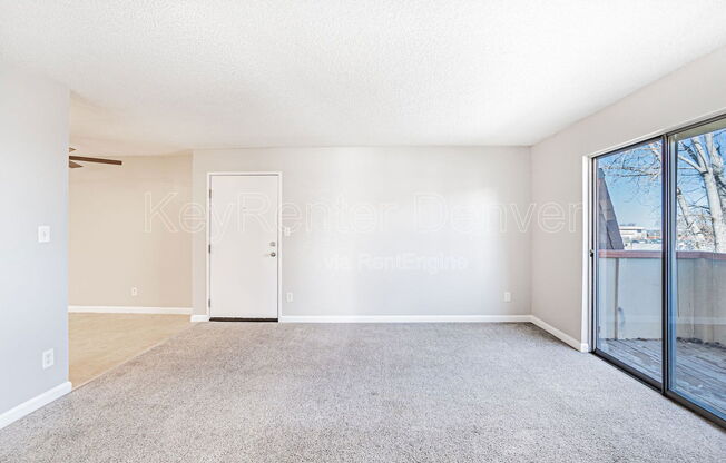 2 beds, 1 bath, 813 sqft, $1,325, Unit 6208