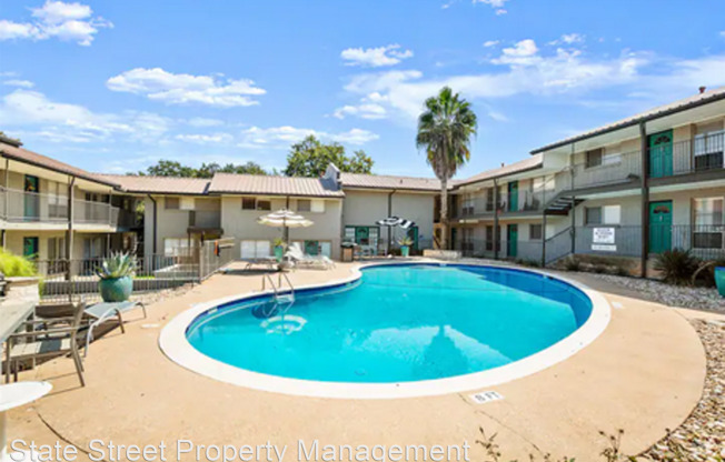 1403 Norwalk Ln