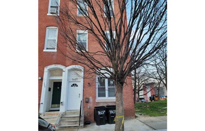 1607 DIVISION ST