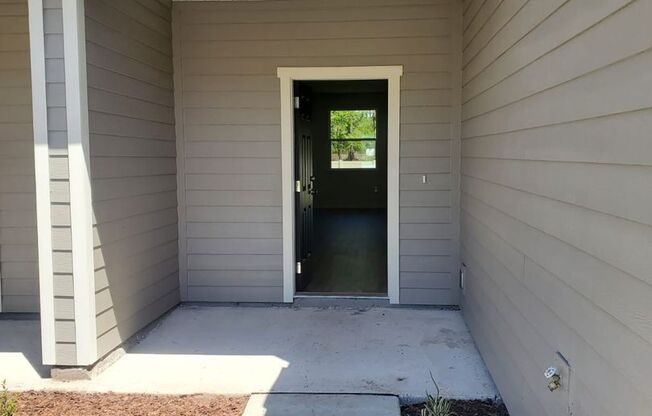 NEW 3 BEDROOM 2.5 BATH TOWNHOME