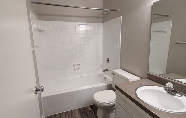 1 bed, 1 bath, $950
