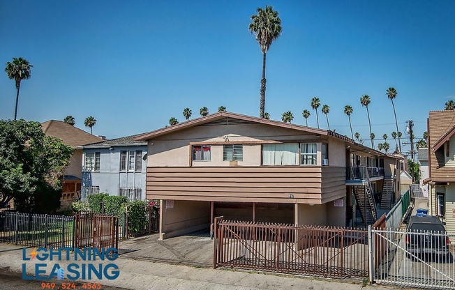 915 FEDORA ST