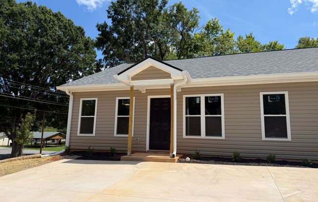 New Construction 2026 2bd/2ba Triplex in convenient location.