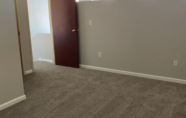 1 bed, 1 bath, 698 sqft, $1,199, Unit 208