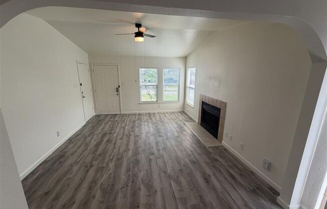 Beautiful and Stylish 3 bedroom & 2 bathroom
