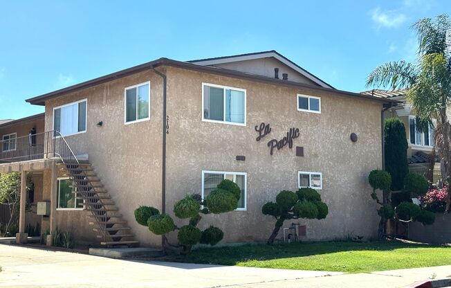 2104 Gates Ave