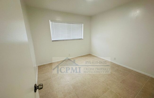 2 beds, 1 bath, 700 sqft, $1,925, Unit 208