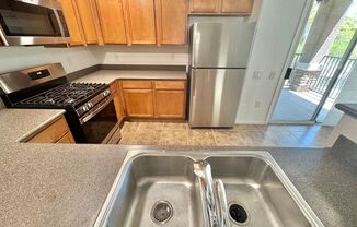 1 bed, 1 bath, $1,400, Unit # 1055