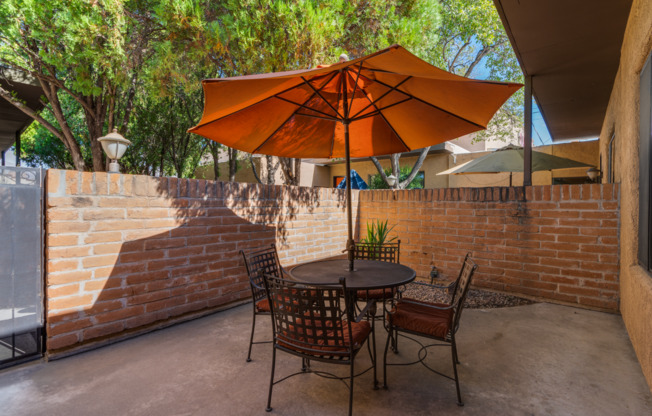 1 bed, 1 bath, 800 sqft, $1,150, Unit 4