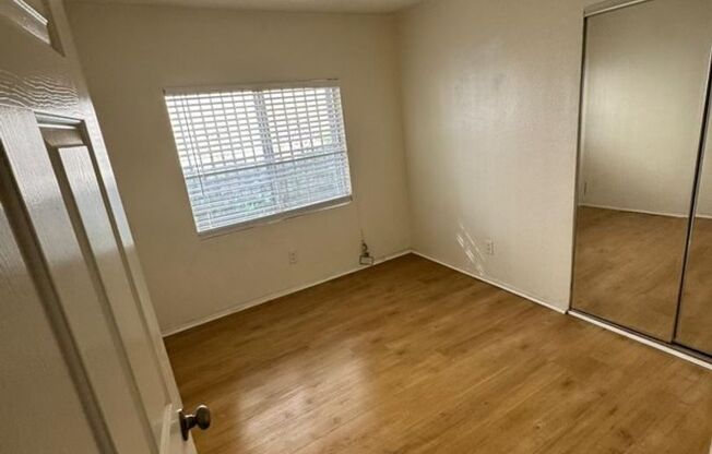 1 bed, 1 bath, $2,096, Unit 119