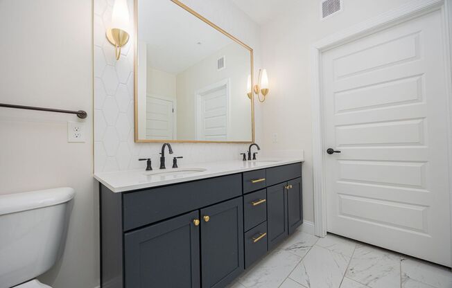 2 beds, 2 baths, 1,193 sqft, $2,200, Unit 301