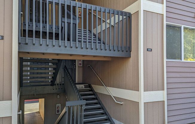 3605-3625 Belle Vista Ct S