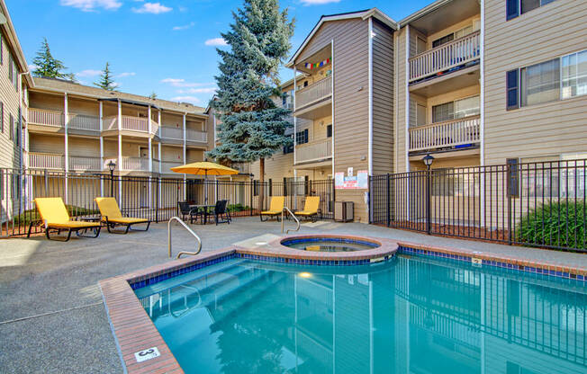 Bayview Apartment Homes Pool and Spa Area