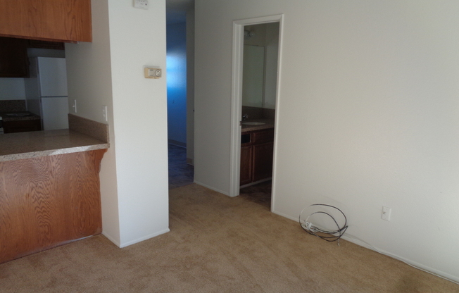 2 beds, 1.5 baths, $2,570, Unit 1348 D