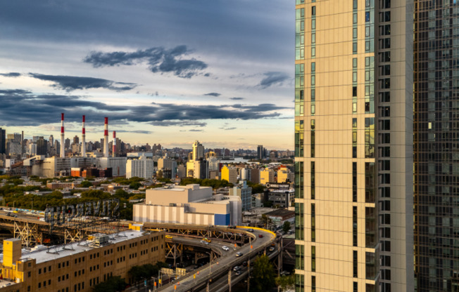 1 bed, 1 bath, $4,880, Unit 27E