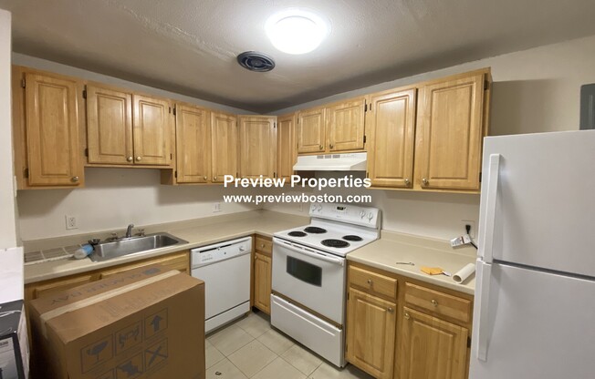 10 Riverside St.