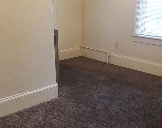 1 bed, 1 bath, 513 sqft, $850, Unit 118EM-01