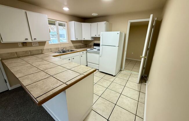 1608-1610 N Brooklane St