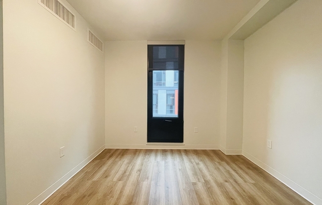 1 bed, 1 bath, 653 sqft, $3,500, Unit 507