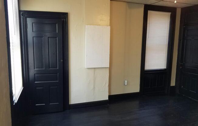1225 W Allegheny Ave