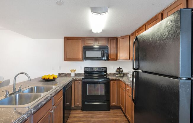 3 beds, 2.5 baths, 1,262 sqft, $1,749, Unit 111