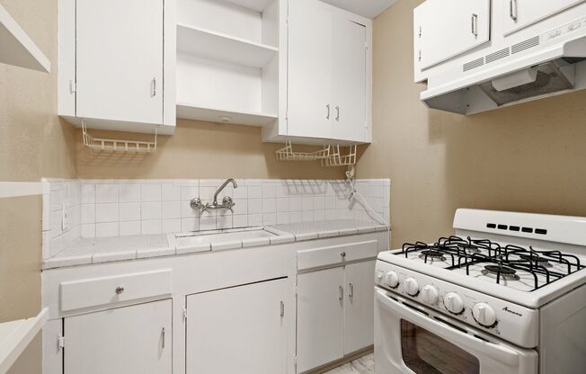 1 bed, 1 bath, $1,500, Unit Unit A