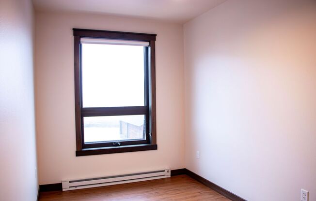 1 bed, 1 bath, 580 sqft, $1,205, Unit 210