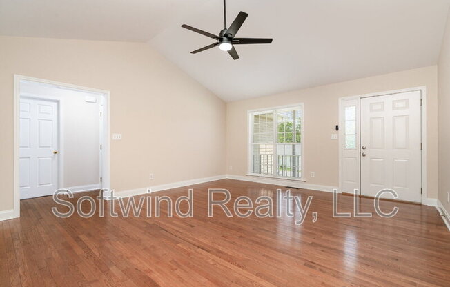 1803 RED BIRD CIR SE