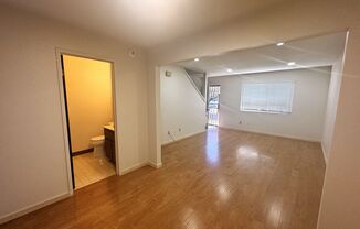 2 beds, 1.5 baths, $2,550, Unit APARTMENT B