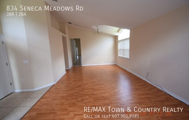834 SENECA MDWS RD