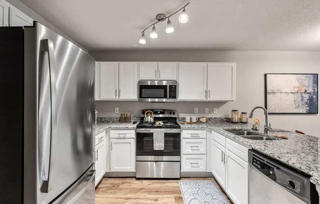 Summerlin Ridge Apartments & Townhomes