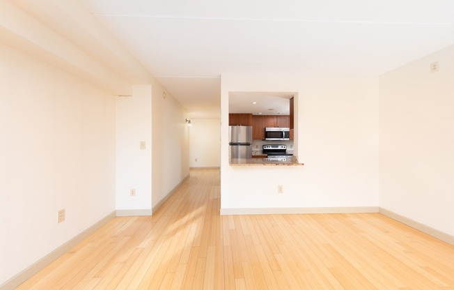 2 beds, 1 bath, 854 sqft, $3,600, Unit 4-G