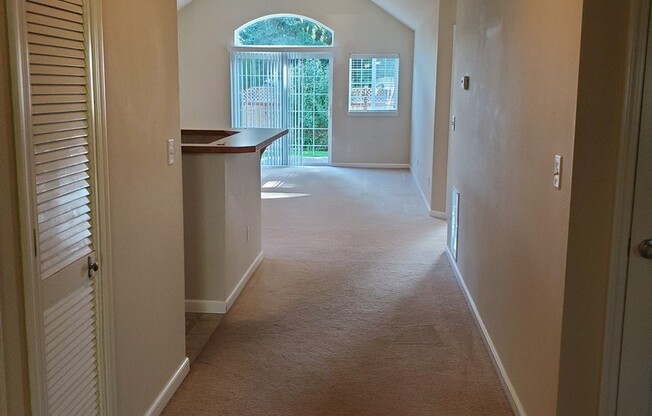 Lovely Townhome in North Gilham!