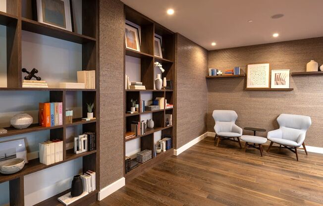 the lobby or reception area of the envoy hotel lumpur at Sinclaire on Seminary, Virginia