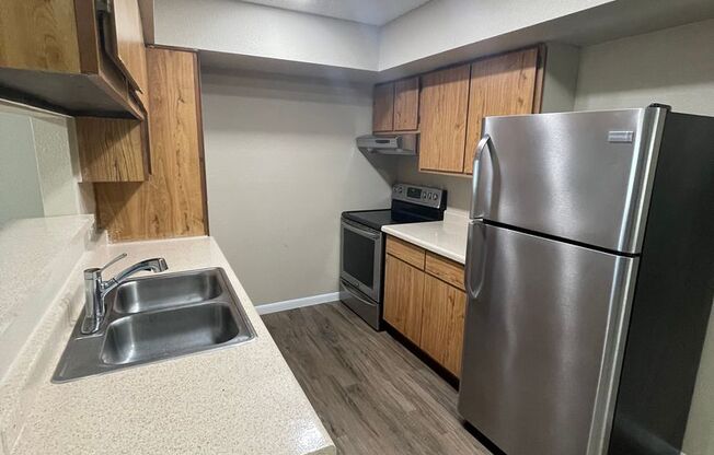 2 beds, 2 baths, 900 sqft, $1,200, Unit 510