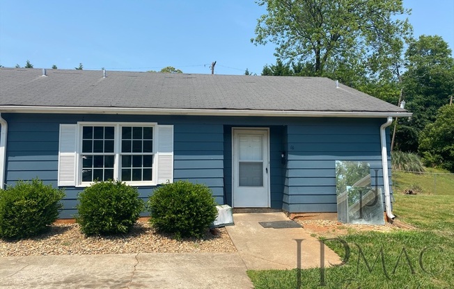 16 SIMMONS CT
