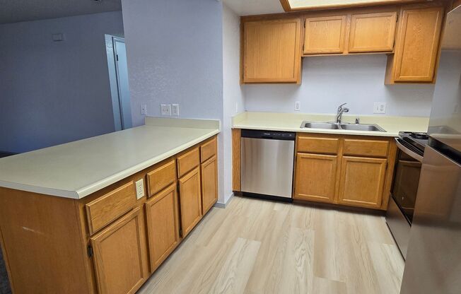 2 beds, 2 baths, $1,395, Unit # 202