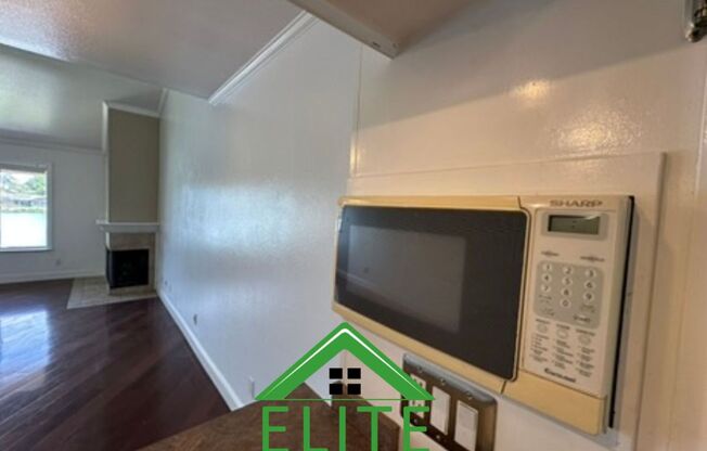 Waterfront Living at 3790 W Benjamin Holt Dr Apt 12 - Stockton, CA 95219