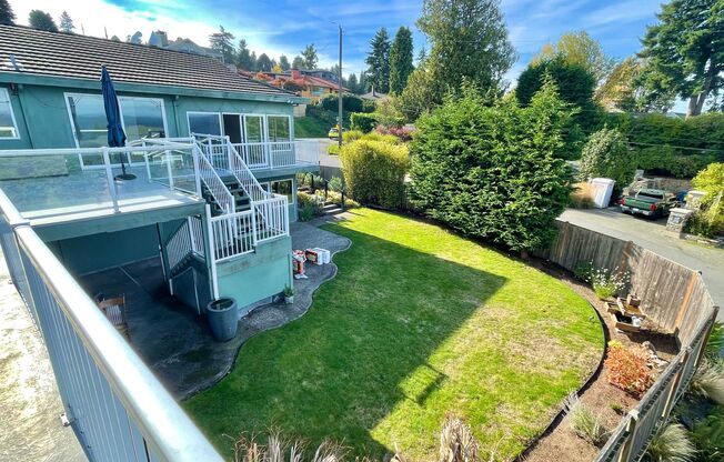 Exquisite 5-Bedroom, 3-Bath View Home in North Beach