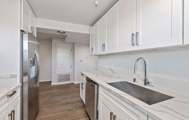2 beds, 2 baths, 1,100 sqft, $2,799, Unit 401 R