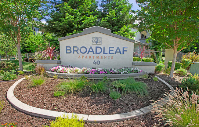 Broadleaf Apartments Monument Sign