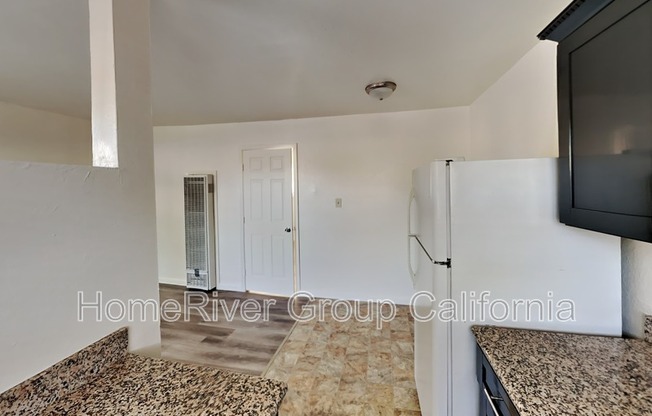 590 LAS PALMAS AVE